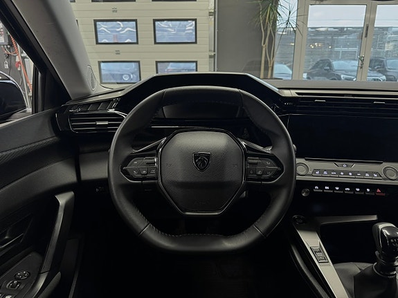 Peugeot 308 11 of 19