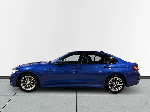 BMW 320 4 of 5