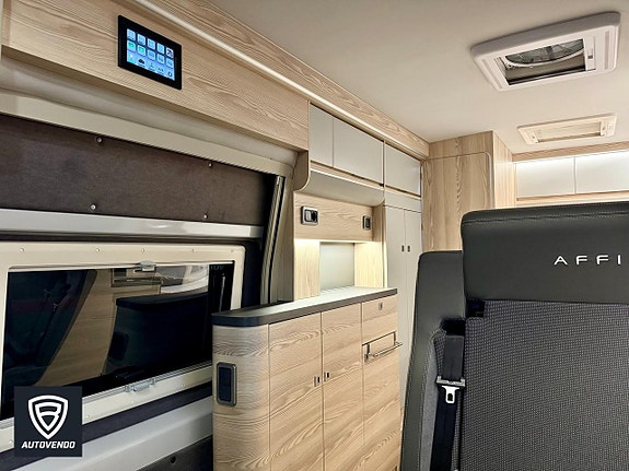 Affinity 295 One 4T by Kabe 180 hk Aut 6 of 19