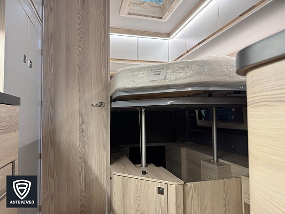 Affinity 295 One 4T by Kabe 180 hk Aut 10 of 19