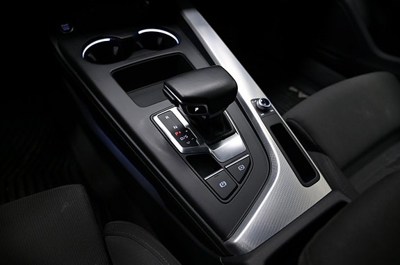 Audi A4 17 of 22