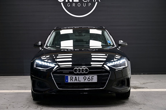 Audi A4 3 of 22