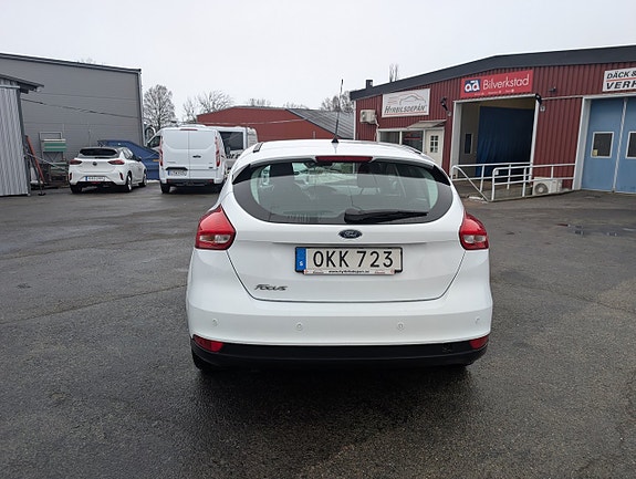 Ford Focus 5 of 5