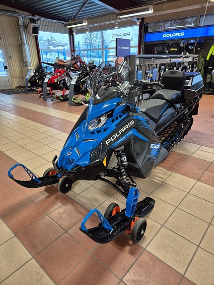 Polaris 650 Voyageur Nordic Pro "Demo" 2 of 6