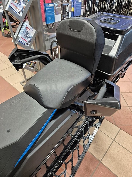 Polaris 650 Voyageur Nordic Pro "Demo" 5 of 6