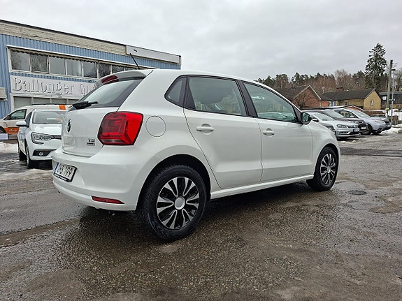 Volkswagen Polo 4 of 5