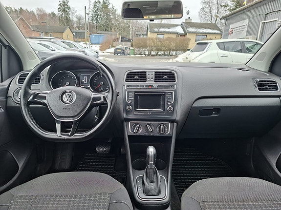 Volkswagen Polo 5 of 5