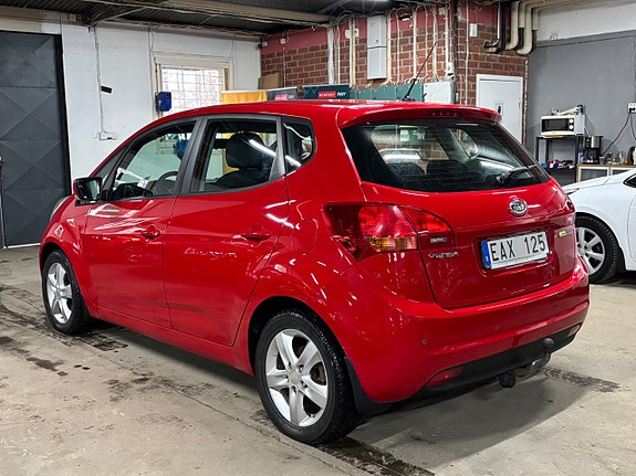 Kia Venga 4 of 15