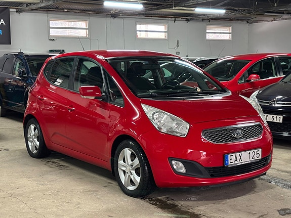 Kia Venga 2 of 15