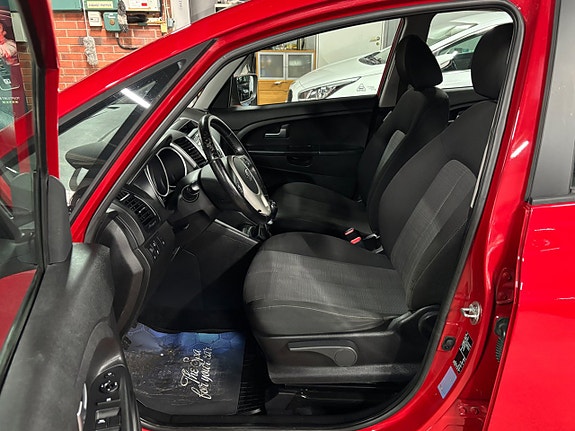 Kia Venga 9 of 15
