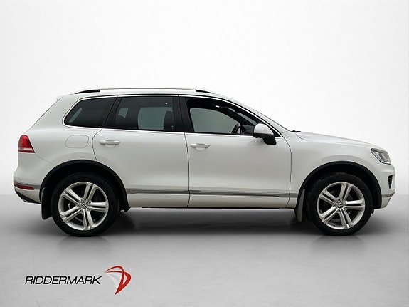 Volkswagen Touareg 4 of 5