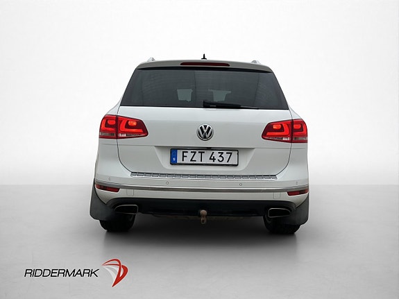 Volkswagen Touareg 5 of 5