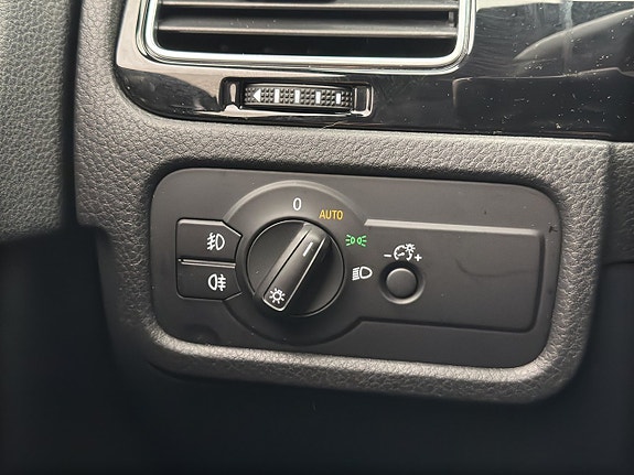Volkswagen Touareg 19 of 24