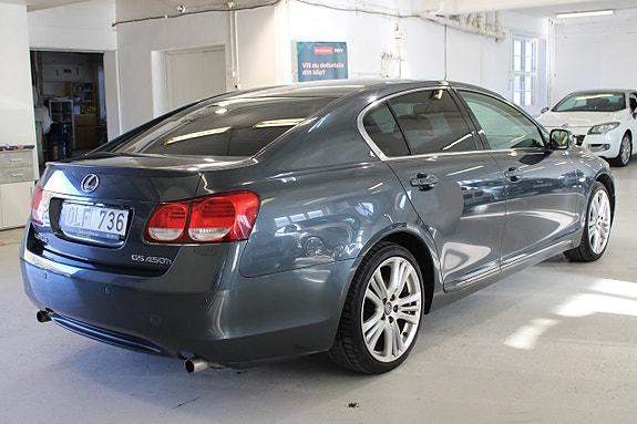 Lexus GS450h 15 of 15