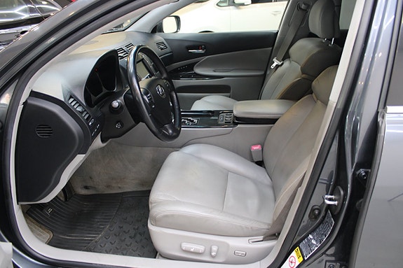 Lexus GS450h 7 of 12