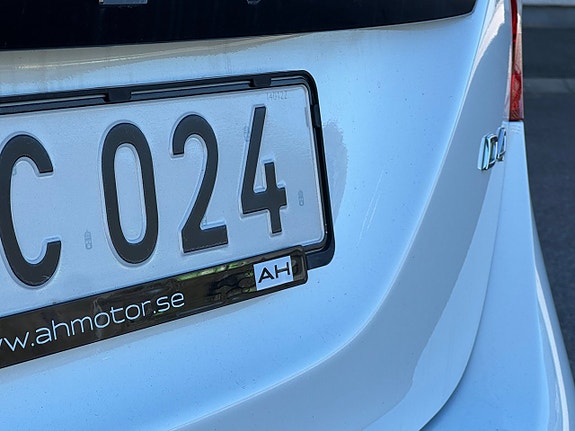 Volvo V60 12 of 13
