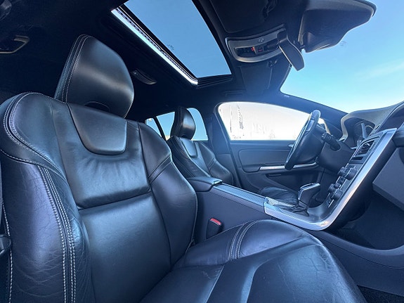 Volvo V60 9 of 13