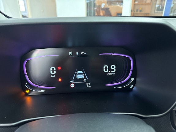 Kia Picanto 10 of 14