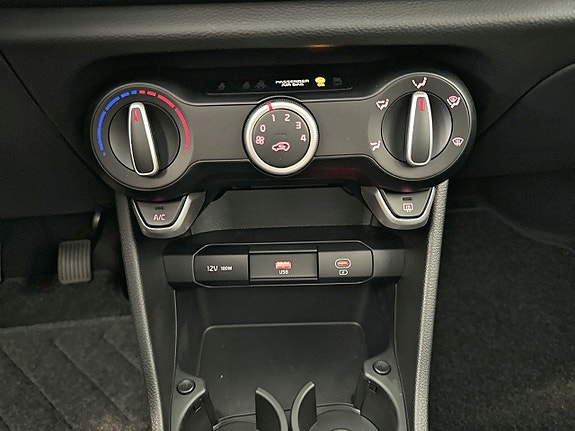 Kia Picanto 13 of 14