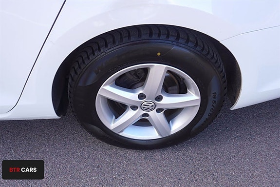 Volkswagen Golf VII 7 of 11