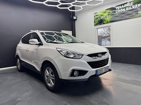 Hyundai ix35 2 of 12