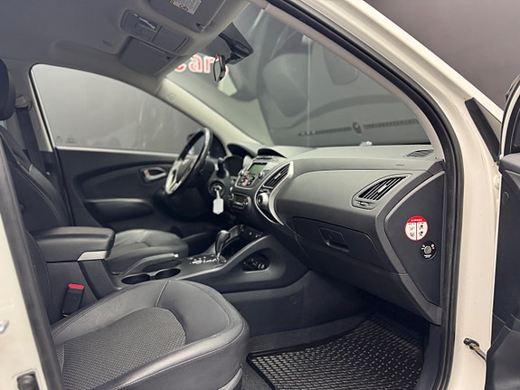 Hyundai ix35 8 of 12