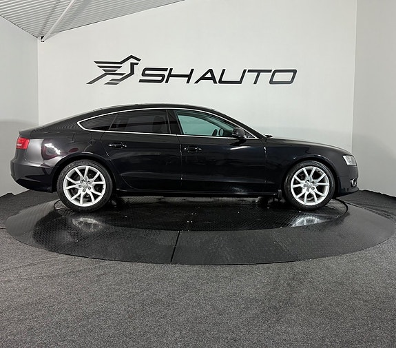 Audi A5 4 of 18