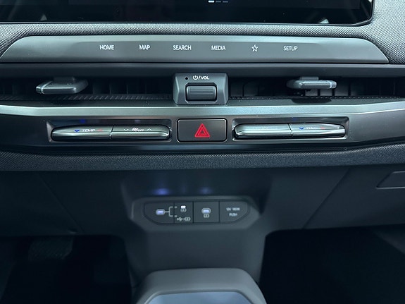 Kia EV3 13 of 23