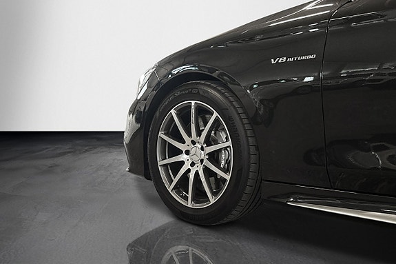 Mercedes-Benz S63 24 of 28