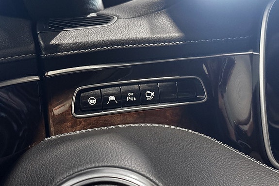 Mercedes-Benz S63 17 of 28
