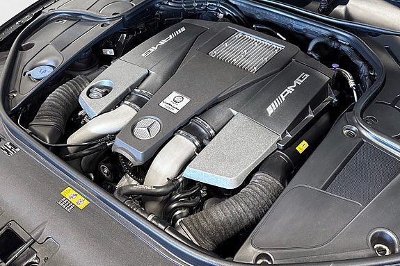 Mercedes-Benz S63 26 of 28