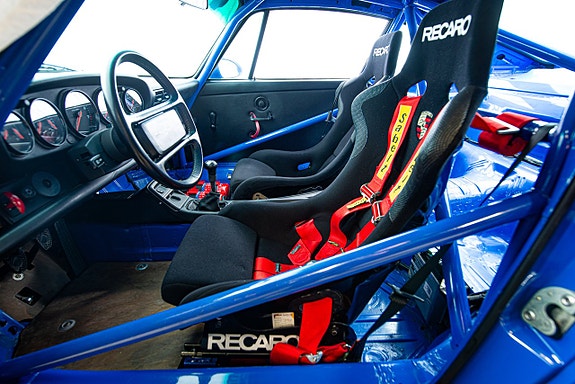 Porsche 911 18 of 30
