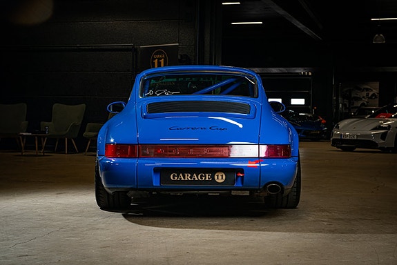 Porsche 911 6 of 30