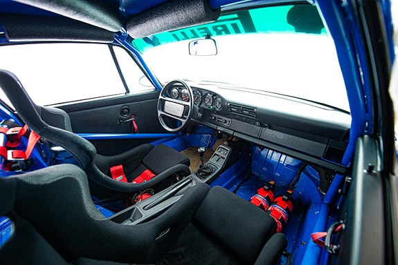 Porsche 911 20 of 30
