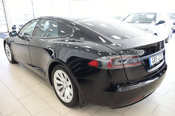 Tesla Model S 6 of 24