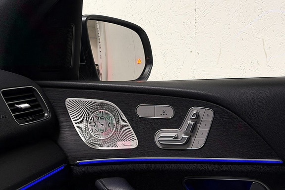 Mercedes-Benz GLE350 de 12 of 27