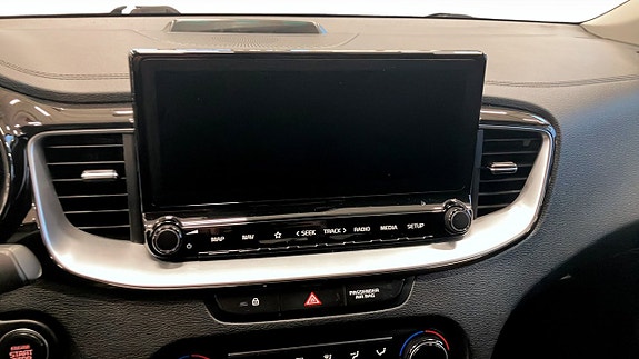 Kia XCeed 12 of 15