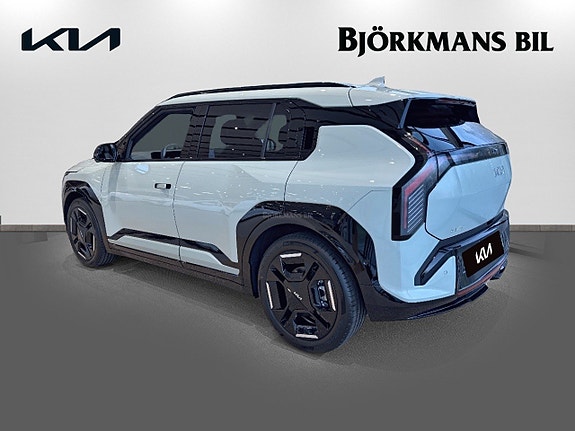Kia EV3 6 of 14