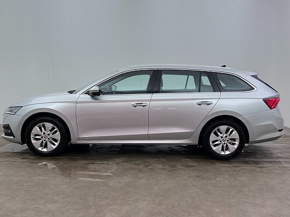 Skoda Octavia 3 of 5