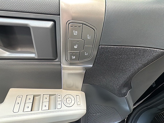 Kia EV3 16 of 21