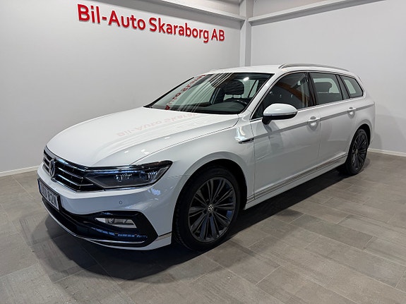 Volkswagen Passat 2 of 5
