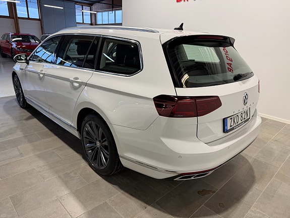 Volkswagen Passat 4 of 5