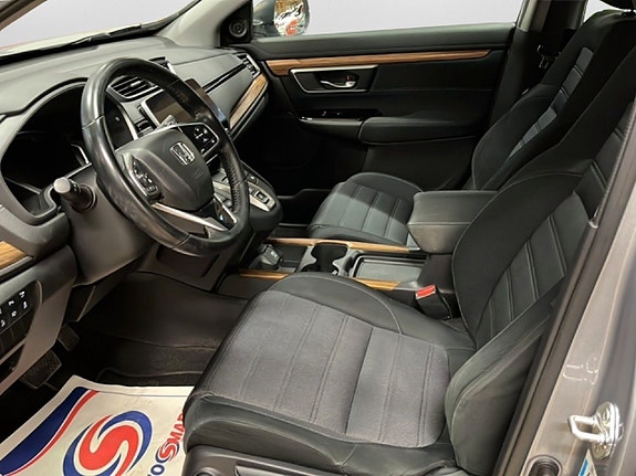 Honda CR-V 8 of 18