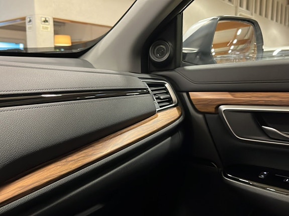 Honda CR-V 16 of 18