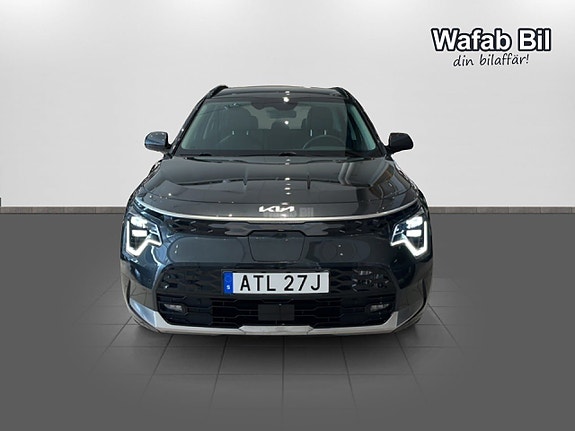 Kia Niro 2 of 15