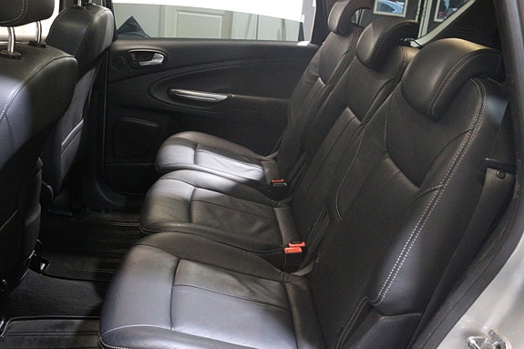 Ford S-MAX 14 of 21