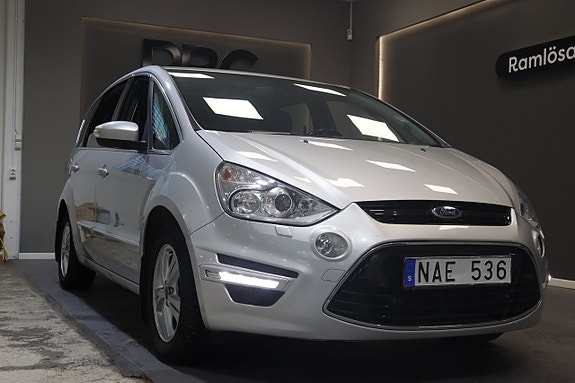Ford S-MAX 7 of 21