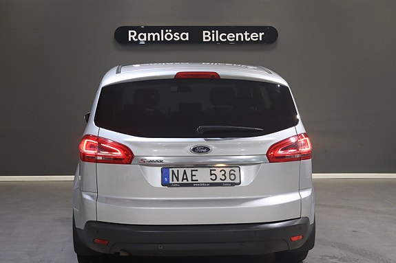 Ford S-MAX 10 of 21