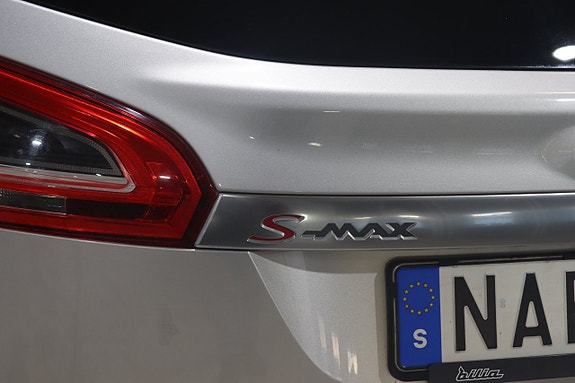 Ford S-MAX 9 of 21