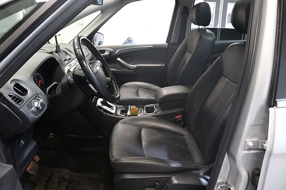 Ford S-MAX 15 of 21